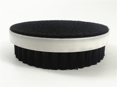 Brosse à tapis avec fixation auto-agrippante – Outil de nettoyage robuste pour tapis et tissus d'ameublement